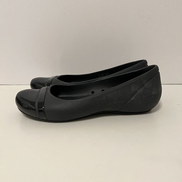 Crocs Shoes Womens 6 Black Ballet Flats Cap Toe Patent Shoes Casual Waterproof - Picture 2 of 11